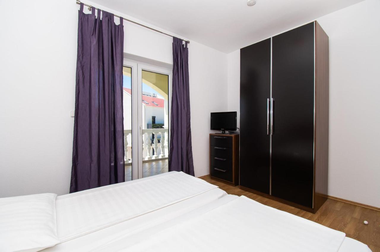 Apartments Kendes Vodice Exteriör bild