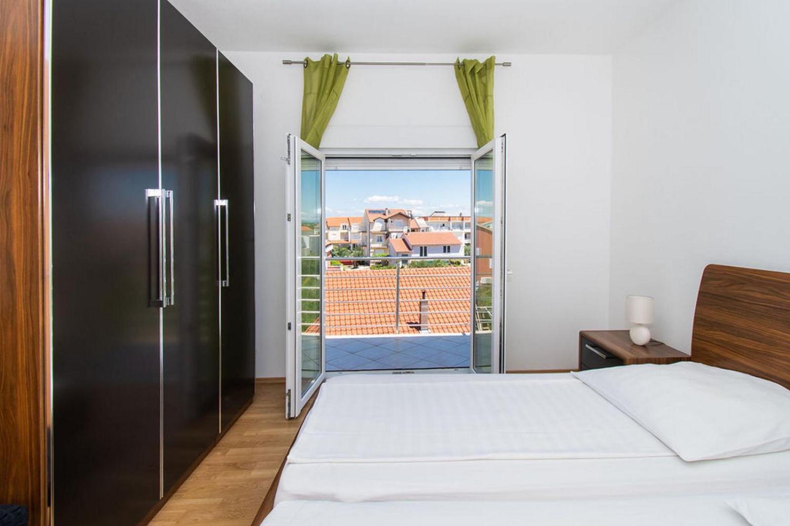 Apartments Kendes Vodice Exteriör bild