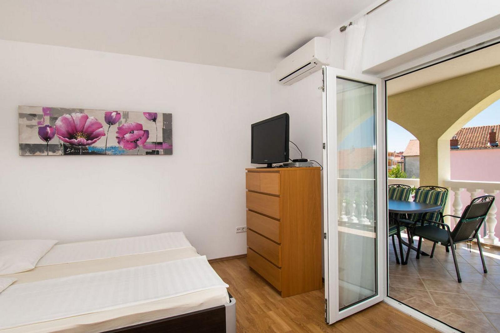 Apartments Kendes Vodice Exteriör bild