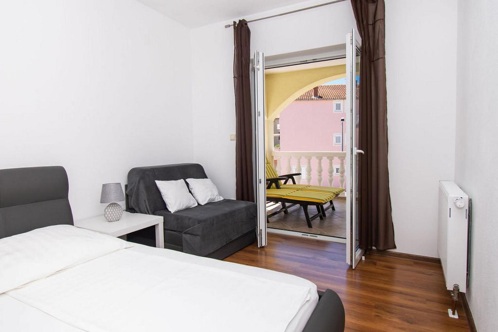 Apartments Kendes Vodice Exteriör bild